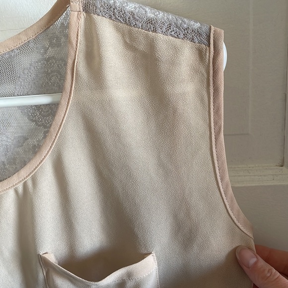 Costa Blanca Sheer & Lace Crop - Picture 4 of 7